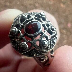 Vintage Sterling Garnet Marquesite Ring 8.75